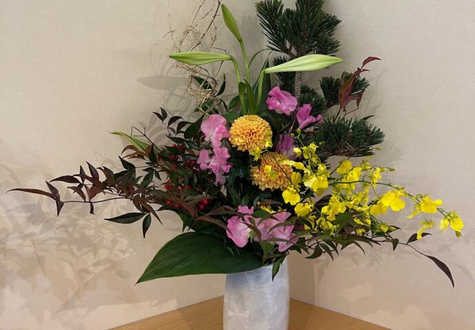 令和7年1月フラワーアレンジメント①