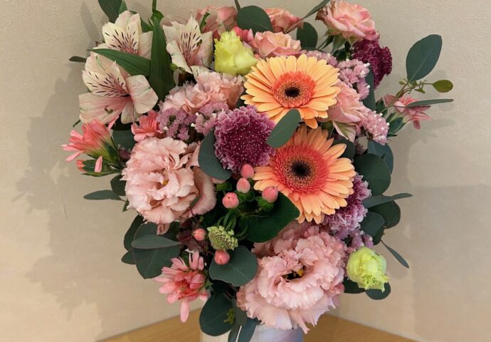 令和7年5月フラワーアレンジメント①