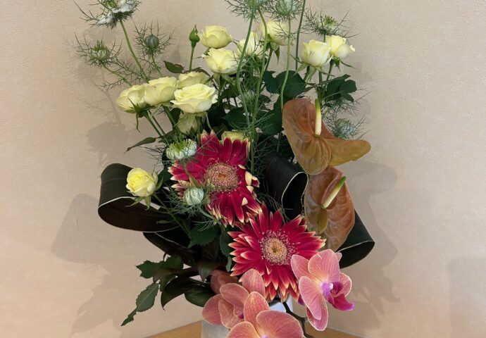 令和7年5月フラワーアレンジメント③