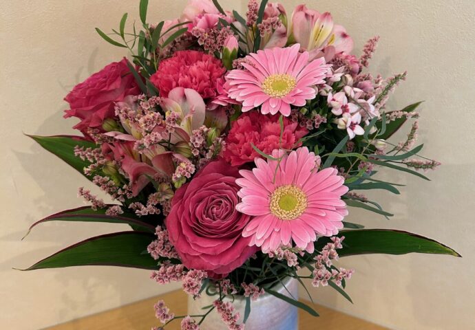 令和7年8月フラワーアレンジメント①