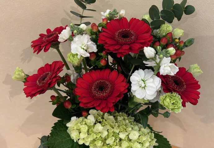 令和7年12月フラワーアレンジメント④